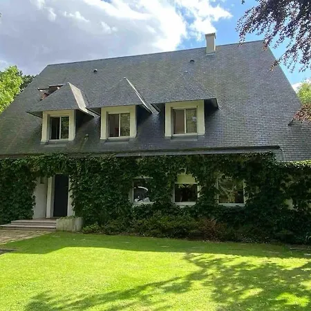Grande Maison Familiale * Saint-Calez-en-Saosnois